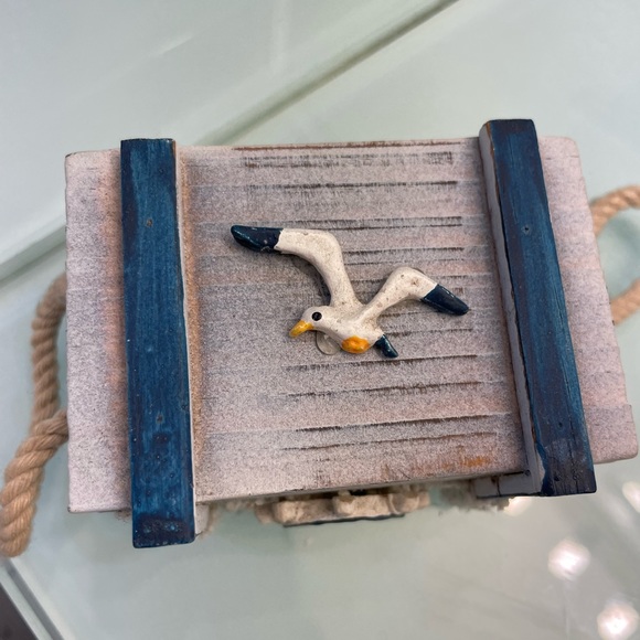 Handmade Keepsake / Jewelry Box - Picture 12 of 13